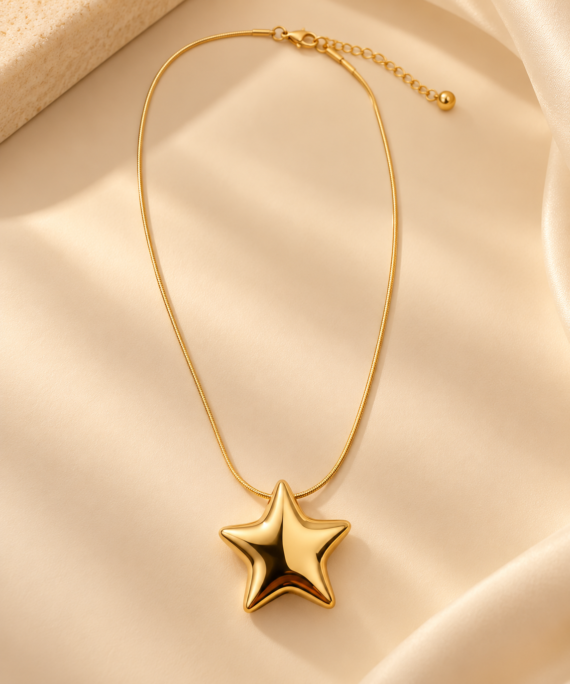 Star Pendant Necklace